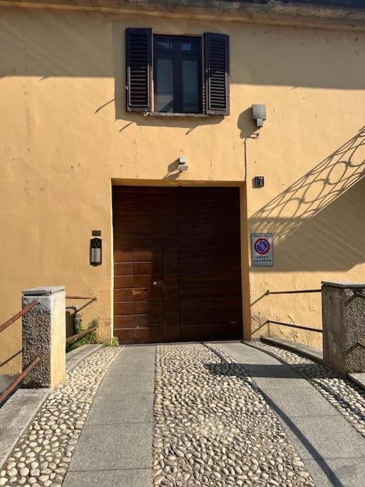 Navigli, Caratteristico Appartamento Milanese Exteriér fotografie